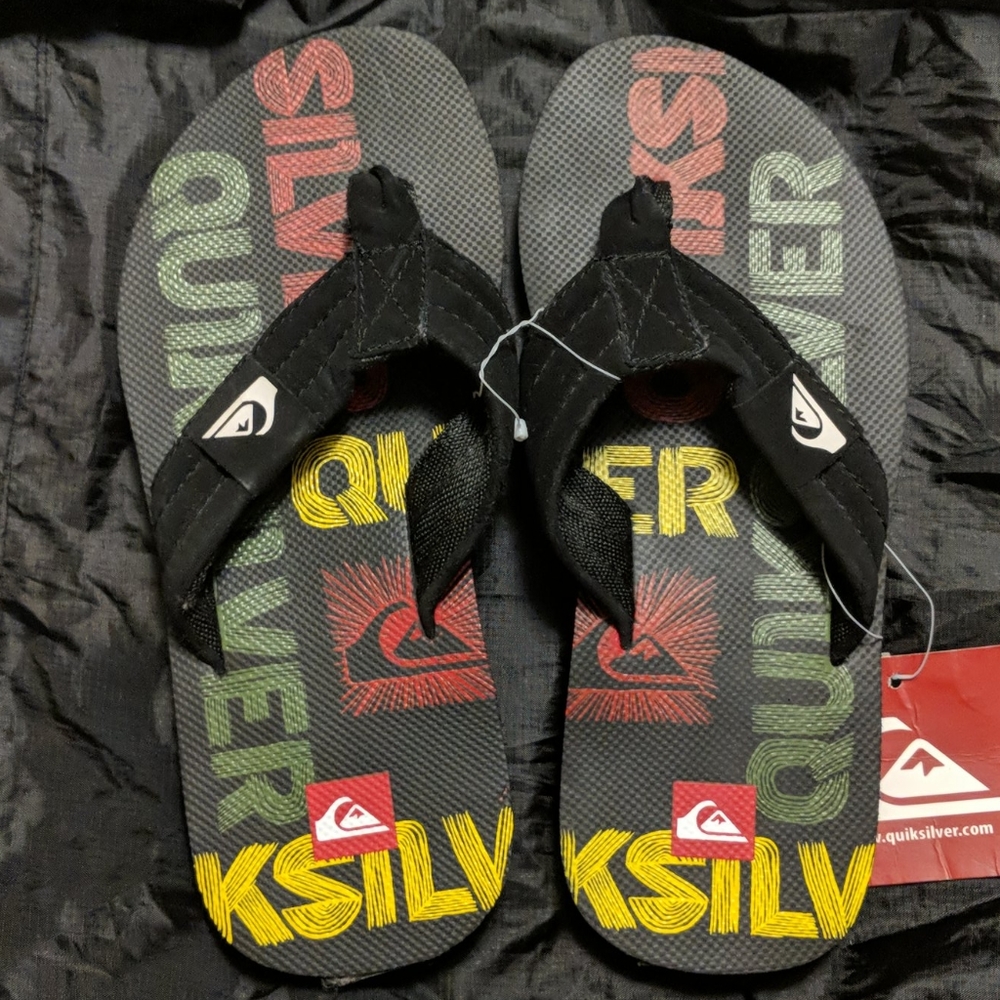 Quiksilver Youth Boys Size 3 Slippers